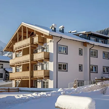 Residenz Edelalm 5 * Brixen im Thale